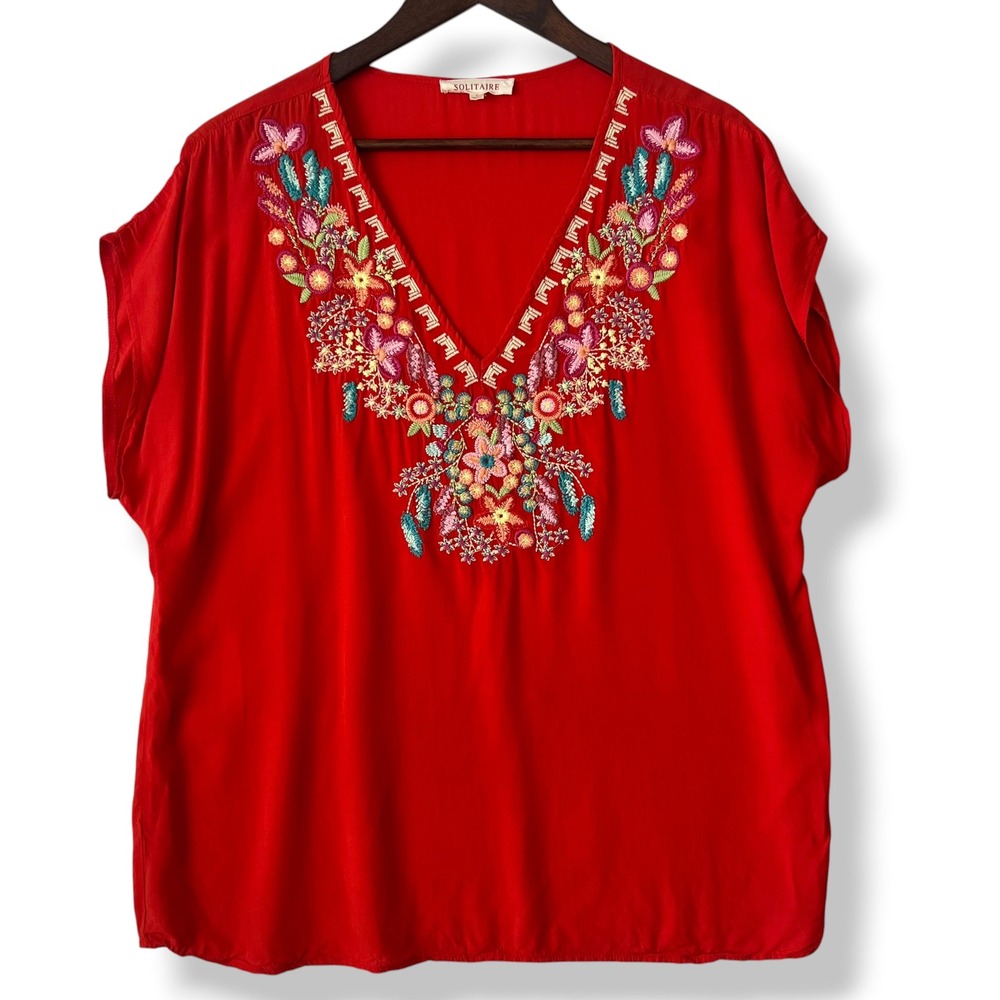 Solitaire L Embroidered Blouse Red Boho Floral V-Neck Top Peasant Festival Folk